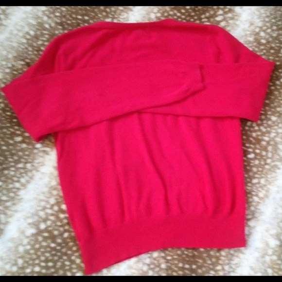 Delia’s Cardigan - Picture 2 of 2